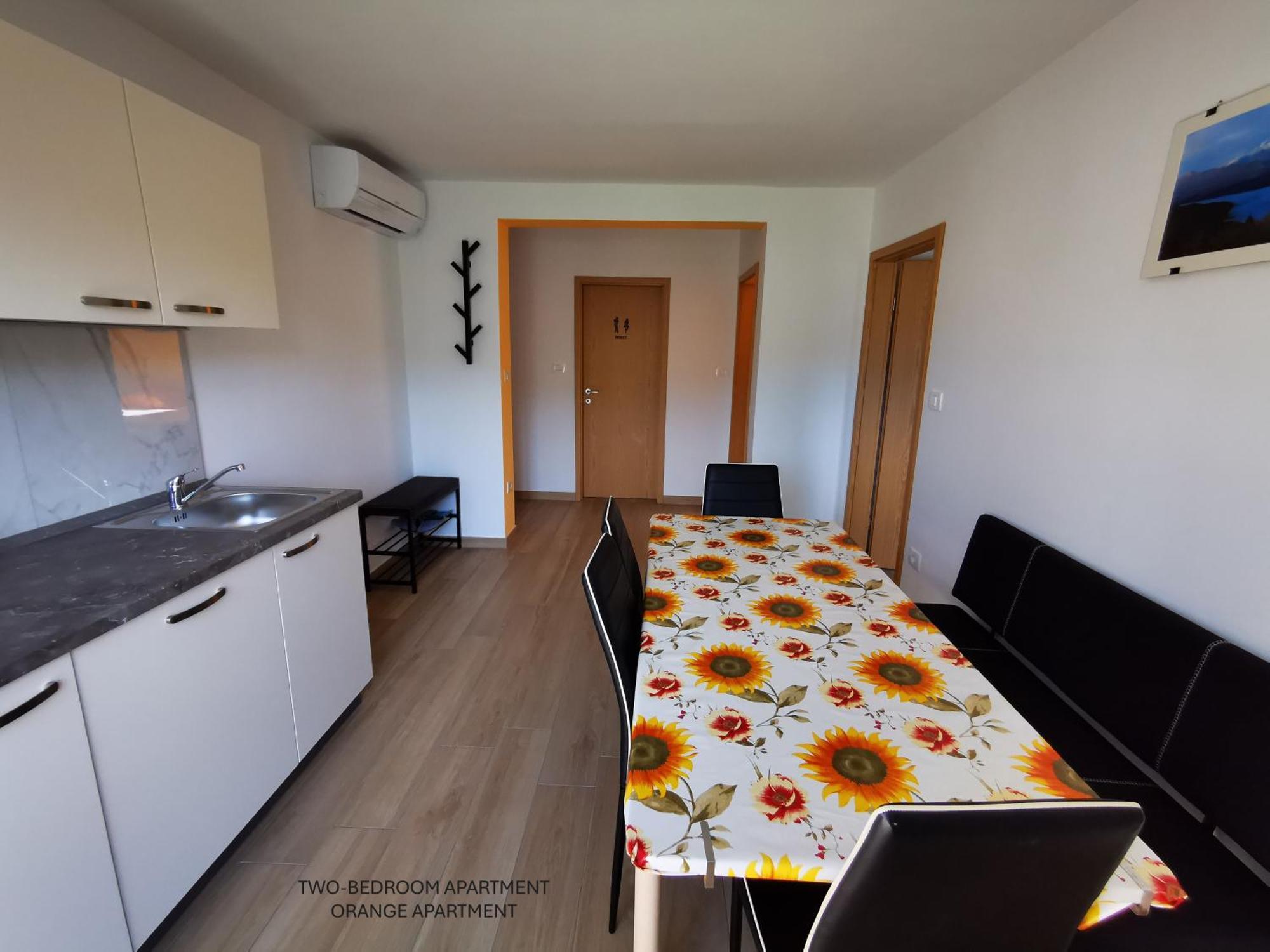 Apartment And Room Anica 托尔明 外观 照片