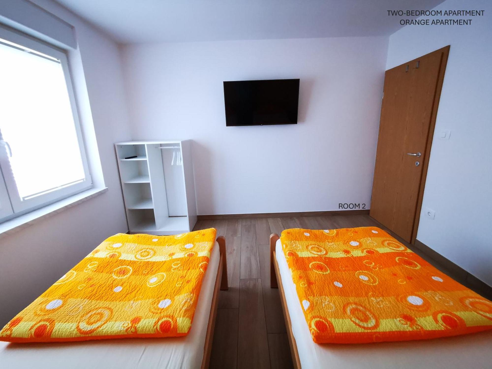 Apartment And Room Anica 托尔明 外观 照片