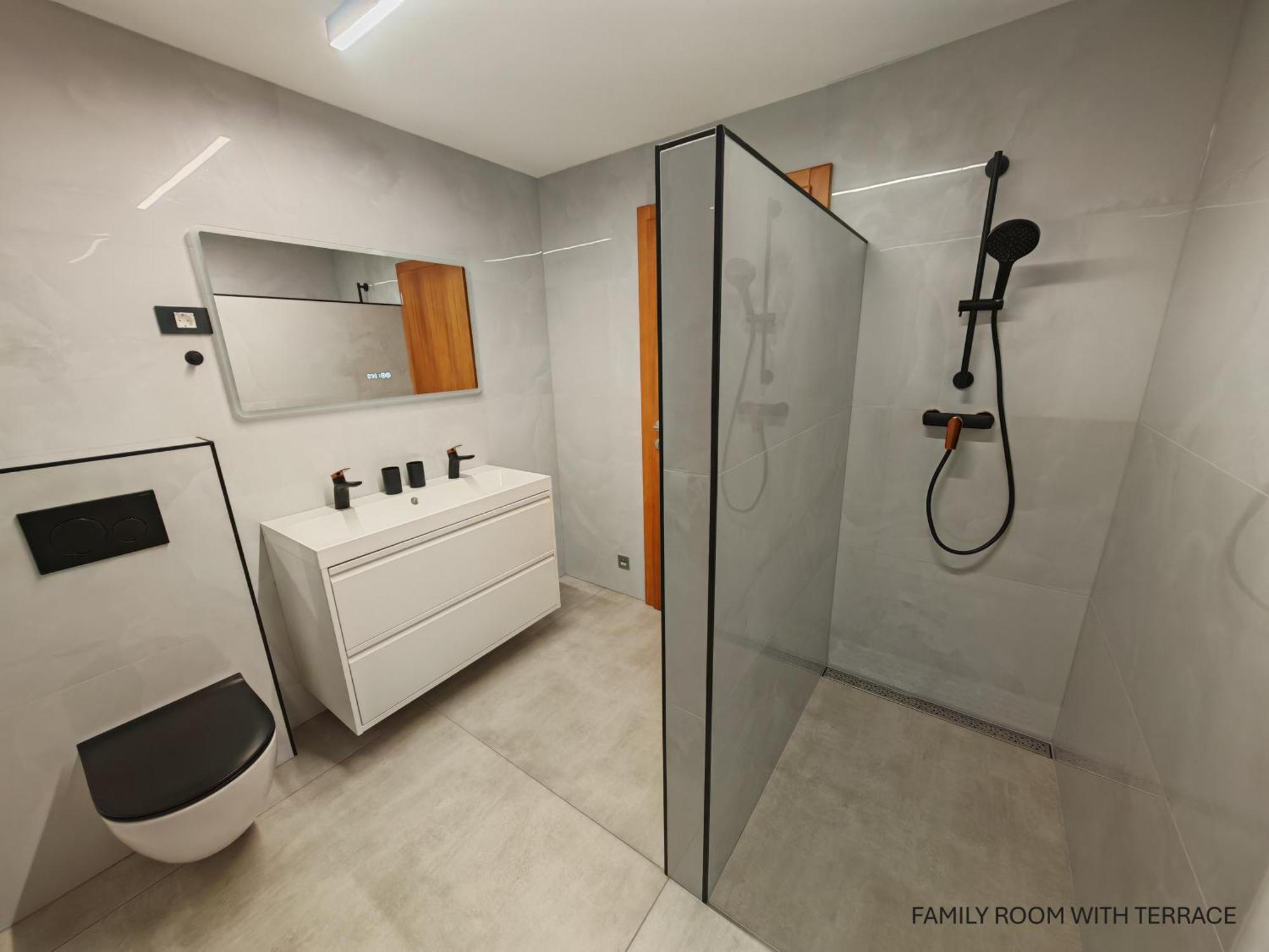 Apartment And Room Anica 托尔明 外观 照片